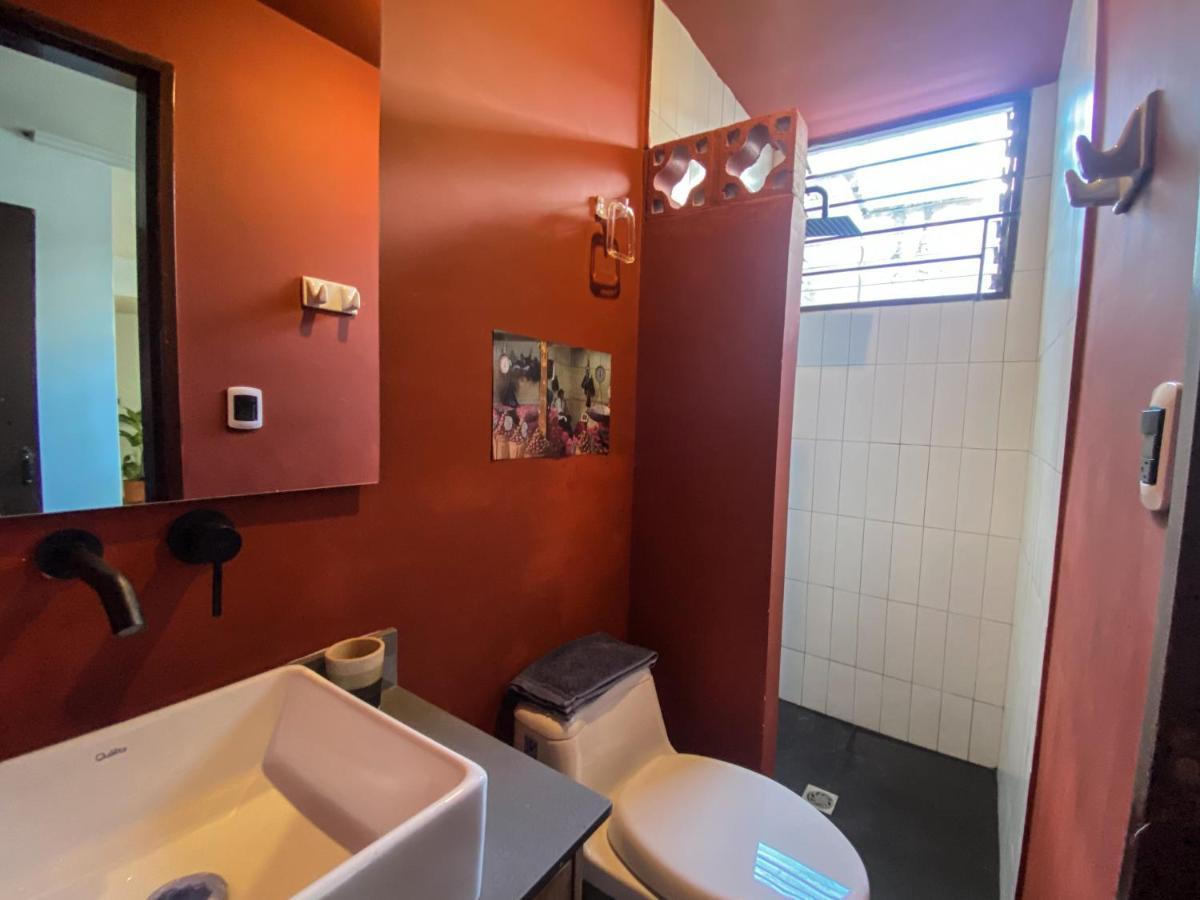 Oasis En El Corazon De Medellin, Laureles Apartment Екстериор снимка